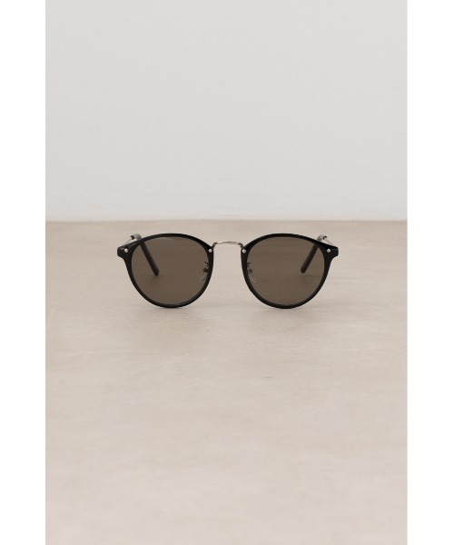 AZUL by moussy（アズールバイマウジー）の「メタルブリッジアイウェア（サングラス・レディース・ブラック/クリア/ブラウン・FREE）」の7枚目の写真