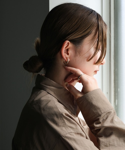 select MOCA（セレクトモカ）の「【ZOZO限定】クリアカーブセットイヤリング（イヤリング・レディース・ゴールド/シルバー・FREE）」の17枚目の写真