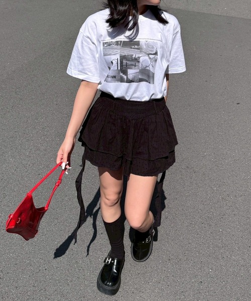 fiere(フィエール)の「モノクロフォトプリントTシャツ(Tシャツ/カットソー・レディース・ホワイト/A・M/L/MEDIUM/LARGE)」の2枚目の写真