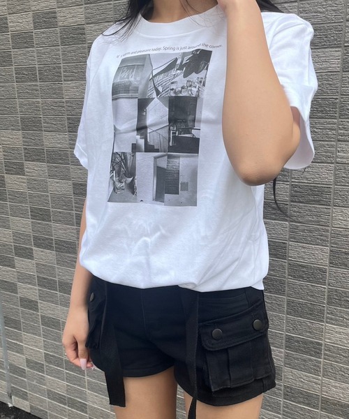 fiere(フィエール)の「モノクロフォトプリントTシャツ(Tシャツ/カットソー・レディース・ホワイト/A・M/L/MEDIUM/LARGE)」の4枚目の写真