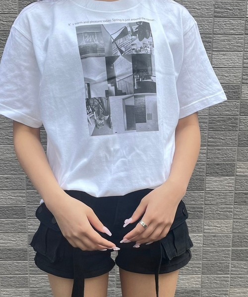 fiere(フィエール)の「モノクロフォトプリントTシャツ(Tシャツ/カットソー・レディース・ホワイト/A・M/L/MEDIUM/LARGE)」の5枚目の写真