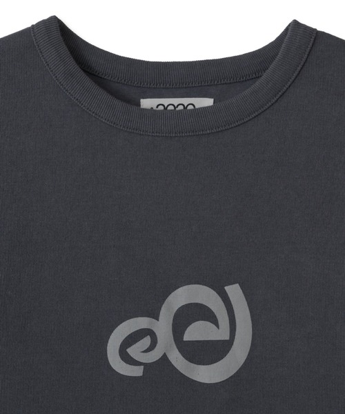 aeae（エーイーエーイー）の「SPIRAL LOGO CROP T-SHIRTS（Tシャツ/カットソー・レディース・ホワイト/ライトグレー/グレー・FREE）」の7枚目の写真