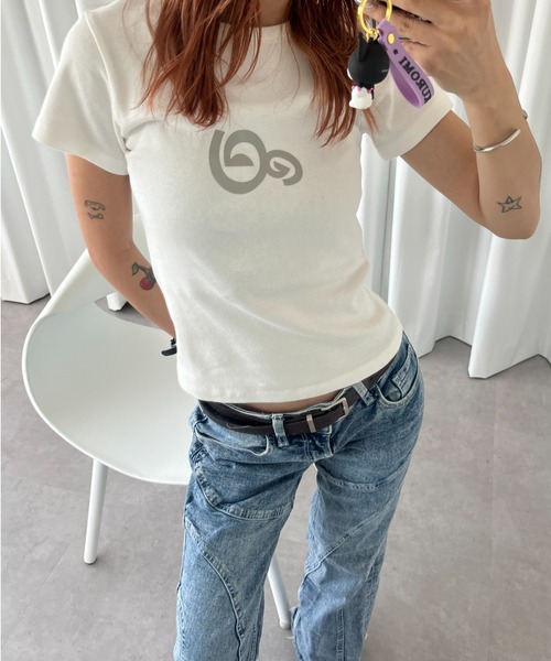 aeae（エーイーエーイー）の「SPIRAL LOGO CROP T-SHIRTS（Tシャツ/カットソー・レディース・ホワイト/ライトグレー/グレー・FREE）」の10枚目の写真