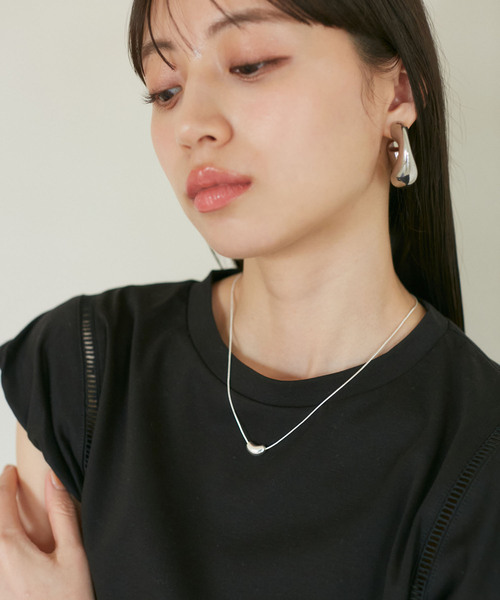 VIS(ビス)の「メタルパイプビーントップネックレス(ネックレス・レディース・シルバー/ゴールド・FREE)」の4枚目の写真