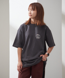 【Paris Saint-Germain / パリ・サン=ジェルマン】 JP METALLIC LOGO TSH