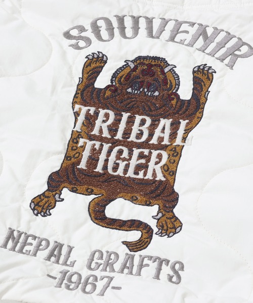 KRIFF MAYER（クリフメイヤー）の「スーベニア刺繍トートバッグ（トートバッグ・メンズ・キャメル/パープル/ブラック/ピンクベージュ/オリーブ/オフホワイト・FREE）」の20枚目の写真