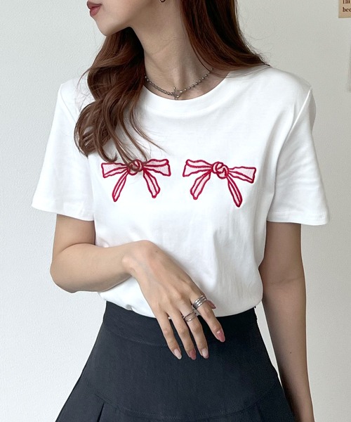 Futier land(フューティアランド)の「【コットン100%】ダブル刺繍リボンロゴTシャツ(Tシャツ/カットソー・レディース・ブラック/ホワイト・FREE)」の19枚目の写真