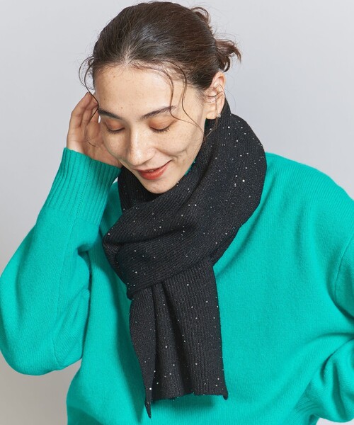 BEAUTY&YOUTH UNITED ARROWS(ビューティーアンドユースユナイテッドアローズ)の「スパンコール ニット ストール(ストール/ショール・レディース・グレー/ブラック・FREE)」の3枚目の写真