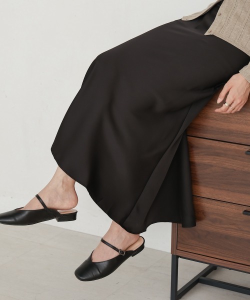 Bab（バブ）の「サテンナロースカート（スカート・レディース・ブラック/ベージュ/モカ・M/L）」の19枚目の写真