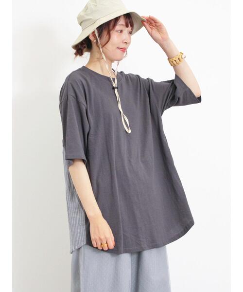 Samansa Mos2（サマンサ モスモス）の「後ろギャザー切替チュニックTシャツ（Tシャツ/カットソー・レディース・キナリ/グリーン/オフホワイト/チャコールグレー・F）」の3枚目の写真