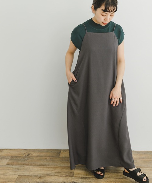 ITEMS URBANRESEARCH（アイテムズ アーバンリサーチ）の「キャミワンピース（ワンピース・レディース・ブラック/チャコールグレー・FREE）」の21枚目の写真