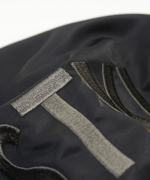 RNA(アールエヌエー)の「J2114 ライトスタジャン(スタジャン・レディース・バーガンディー/ブラック/ライトブラウン・MEDIUM)」の16枚目の写真