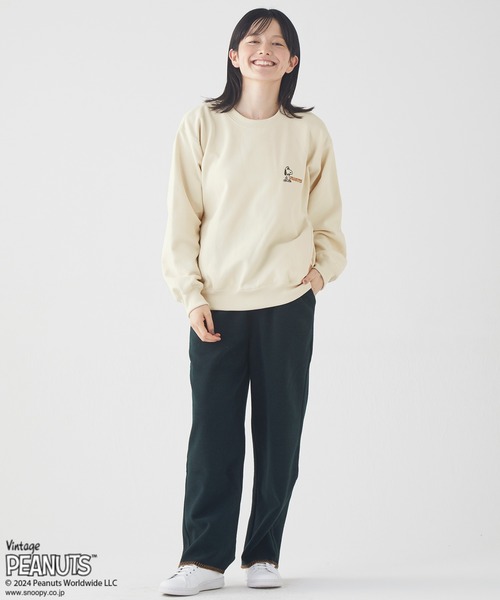 KRIFF MAYER Lady's Collection(クリフメイヤーレディースコレクション)の「裏起毛スヌーピーゆるクルー(スウェット・レディース・ナチュラル/グレー/ピンク/カラフル/チャコール・MEDIUM/LARGE)」の10枚目の写真