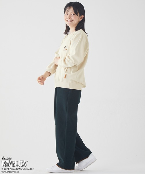 KRIFF MAYER Lady's Collection(クリフメイヤーレディースコレクション)の「裏起毛スヌーピーゆるクルー(スウェット・レディース・ナチュラル/グレー/ピンク/カラフル/チャコール・MEDIUM/LARGE)」の12枚目の写真
