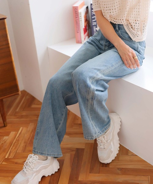 Girly Doll（ガーリードール）の「サイドデザインストレートデニム（デニムパンツ・レディース・ブルー/ライトブルー・S/M/L）」の6枚目の写真