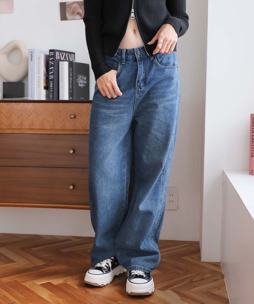 Girly Doll（ガーリードール）の「サイドデザインストレートデニム（デニムパンツ・レディース・ブルー/ライトブルー・S/M/L）」の8枚目の写真