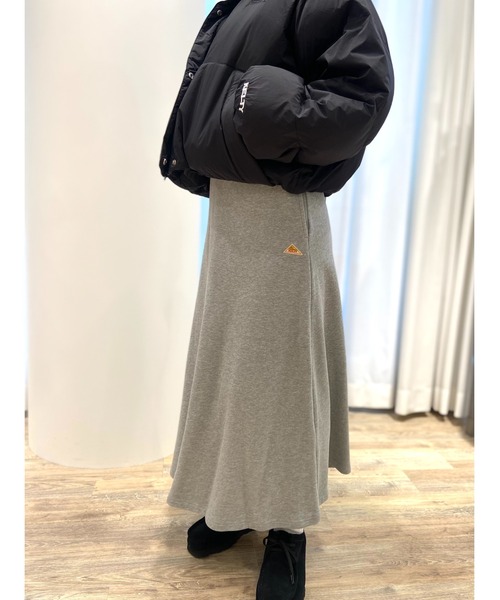 KELTY（ケルティ）の「ワンポイントロゴ トレイルボトムシェル（スカート・レディース・アイボリー/ブラック/ヘザーグレー/ダークグリーン/ネイビー・FREE）」の15枚目の写真