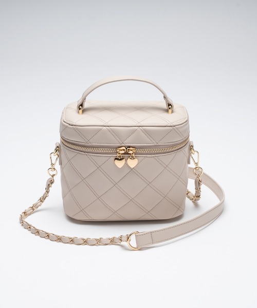 Riu バニティバッグ Quilting vanity bag ホワイト 美品】riu Quilting vanity bag リウ バニティバッグ
