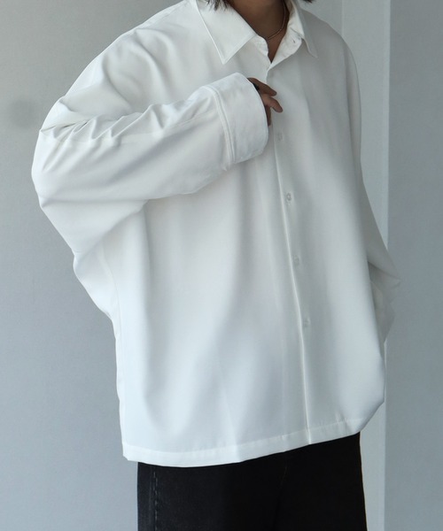 welise（ウェライズ）の「【welise/ウェライズ】リッチドレープスムース　長袖ワイドカフス オーバーサイズドルマンシャツ（シャツ/ブラウス・メンズ・ホワイト/ライトグレー/ブラック/ワイン/チャコールグレー/ダークブルー/ブラウン/ダークネイビー・S/M/L）」の11枚目の写真