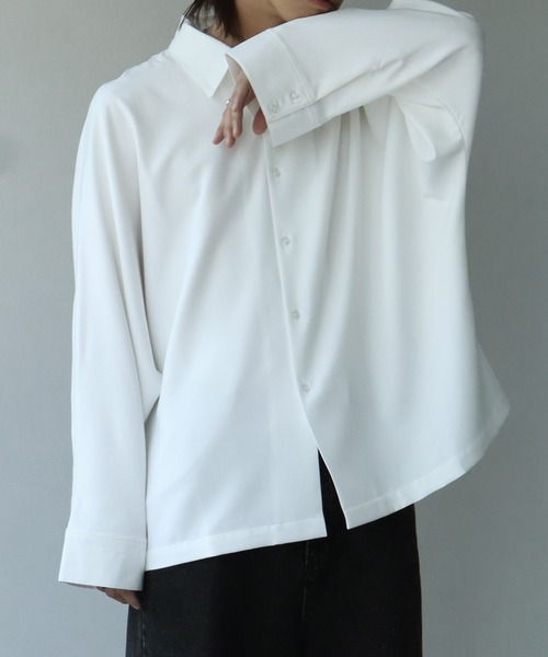 welise（ウェライズ）の「【welise/ウェライズ】リッチドレープスムース　長袖ワイドカフス オーバーサイズドルマンシャツ（シャツ/ブラウス・メンズ・ホワイト/ライトグレー/ブラック/ワイン/チャコールグレー/ダークブルー/ブラウン/ダークネイビー・S/M/L）」の14枚目の写真