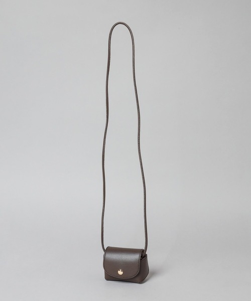 O0u（オーゼロユー）の「【アップルレザー】ミニポーチショルダー 127539（ショルダーバッグ・レディース・ブラウン/ブラック・ONE SIZE）」の13枚目の写真