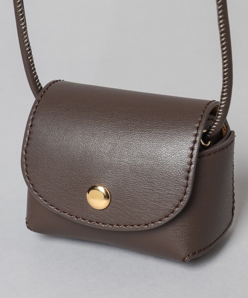 O0u（オーゼロユー）の「【アップルレザー】ミニポーチショルダー 127539（ショルダーバッグ・レディース・ブラウン/ブラック・ONE SIZE）」の17枚目の写真