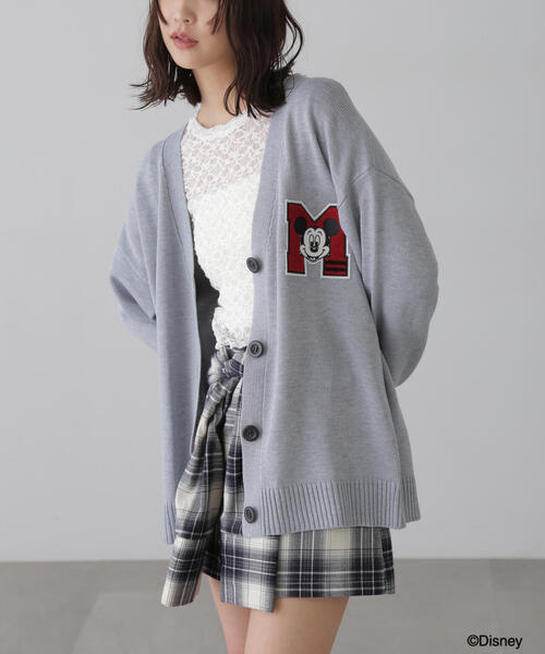 FREE'S MART(フリーズマート)の「〈ディズニーコレクション〉サガラワッペンニットカーディガン(カーディガン/ボレロ・レディース・グレー/ホワイト・FREE)」の11枚目の写真