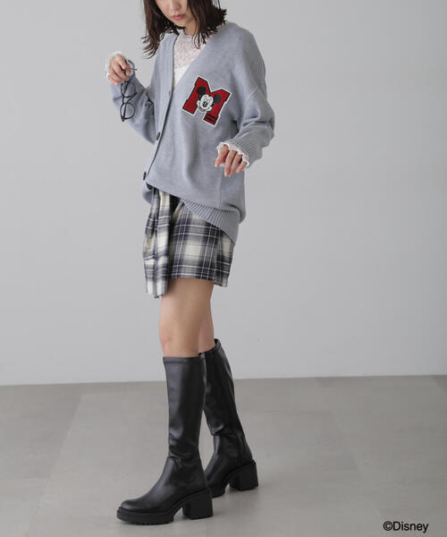 FREE'S MART(フリーズマート)の「〈ディズニーコレクション〉サガラワッペンニットカーディガン(カーディガン/ボレロ・レディース・グレー/ホワイト・FREE)」の13枚目の写真