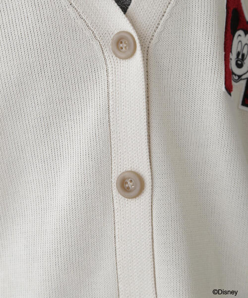 FREE'S MART(フリーズマート)の「〈ディズニーコレクション〉サガラワッペンニットカーディガン(カーディガン/ボレロ・レディース・グレー/ホワイト・FREE)」の4枚目の写真