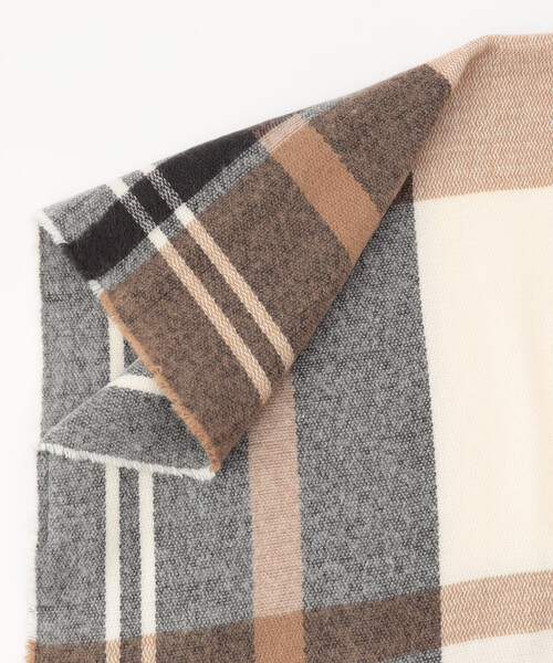 MONO COMME CA(モノコムサ)の「ポンチョストール(ストール/ショール・レディース・ベージュ系/ブルー系・FREE)」の12枚目の写真