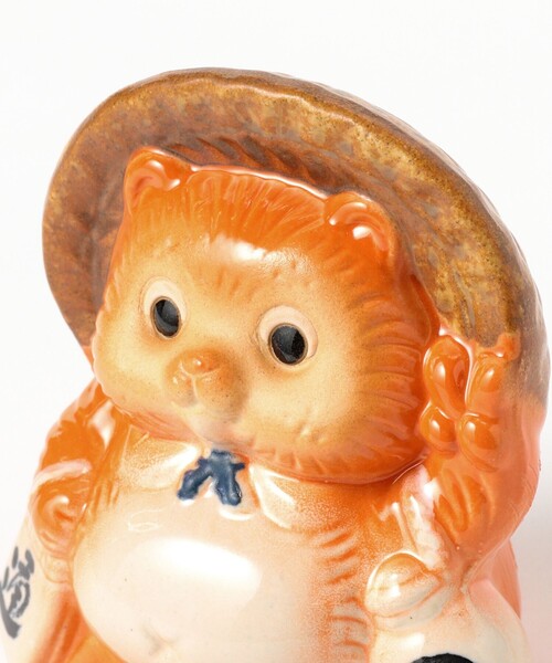 BEAMS JAPAN（ビームス　ジャパン）の「【別注】信楽焼 たぬき 貯金箱（インテリア雑貨・レディース・ネイビー/オレンジ・ONE SIZE）」の5枚目の写真