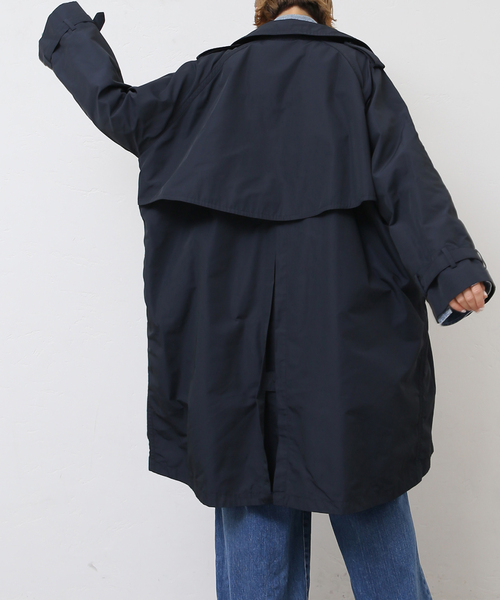 JOURNAL STANDARD LUXE(ジャーナルスタンダード ラックス)の「メモリーウェザービッグトレンチコート(トレンチコート・レディース・ネイビー・FREE)」の15枚目の写真