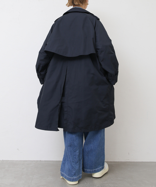 JOURNAL STANDARD LUXE(ジャーナルスタンダード ラックス)の「メモリーウェザービッグトレンチコート(トレンチコート・レディース・ネイビー・FREE)」の16枚目の写真