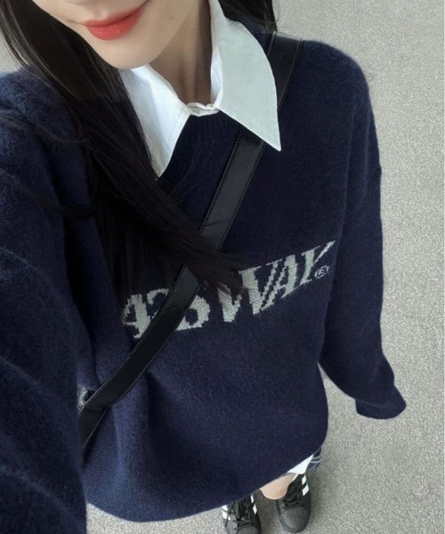 kirakiraShop（キラキラショップ）の「もっちり肌触りで暖かさ抜群。バイカラー ロゴ クルーネック ニット プルオーバー（ニット/セーター・レディース・クリーム/ネイビー/チャコール/ブラウン・FREE）」の16枚目の写真