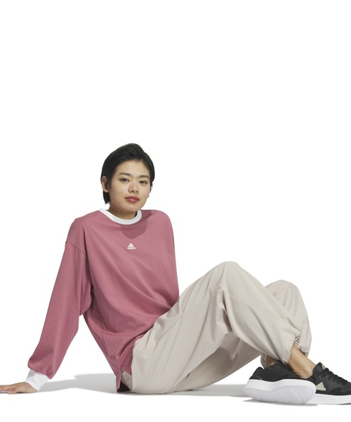 adidas(アディダス)の「アディダス adidas ワーディング ルーズフィット シングルジャージー 長袖Tシャツ(Tシャツ/カットソー・レディース・マスタード/スモークピンク/ホワイト・M/L/S/XL)」の14枚目の写真