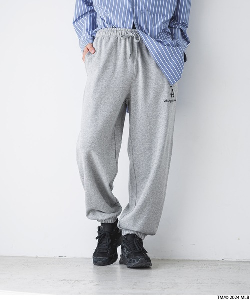 LOWRYS FARM（ローリーズファーム）の「MLBスウェットパンツ 147114（スウェットパンツ・レディース・ネイビー/グレー・LARGE/MEDIUM）」の10枚目の写真