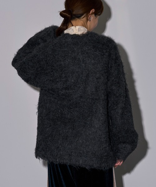 MAISON BREEZE reveur（メゾンブリーズレヴール）の「【MAISON BREEZE reveur】ミックスシャギーVネックニットカーディガン　DTK（カーディガン/ボレロ・レディース・アイボリー/グリーン/オレンジ/チャコールグレー/グレー・FREE）」の19枚目の写真