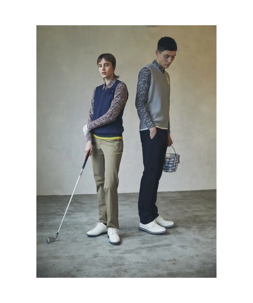 ZOY（ゾーイ）の「MENS ミニフラワープリント長袖ポロシャツ（ポロシャツ・メンズ・ボルドー/ホワイト・SMALL/MEDIUM/LARGE/X-LARGE）」の3枚目の写真