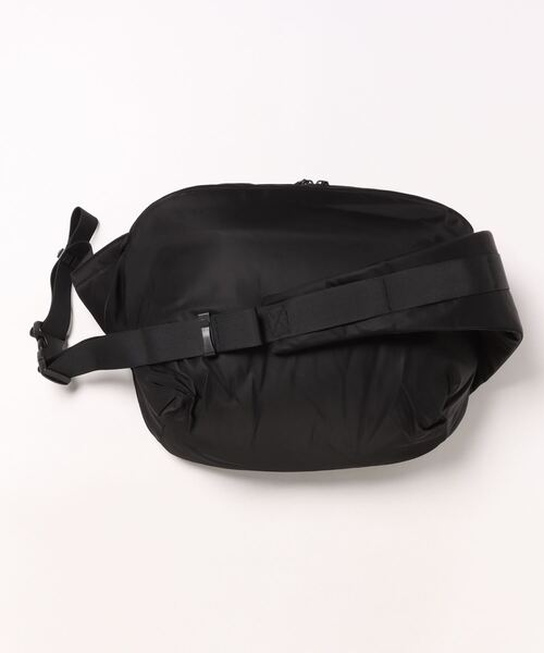 ADAM PATEK(アダムパテック)の「《ADAMPATEK》bright twill BIG body bag/ブライトツイル配色ビッグボディバッグ(ショルダーバッグ・メンズ・ブラック/グレー・FREE)」の5枚目の写真