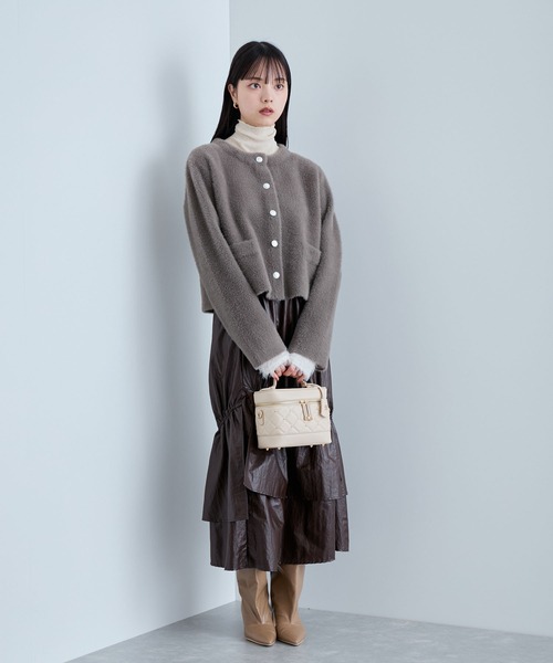 VIS（ビス）の「ラビットタッチメタルボタンカーディガン（カーディガン/ボレロ・レディース・オフホワイト/ブラウン/ネイビー・FREE）」の9枚目の写真