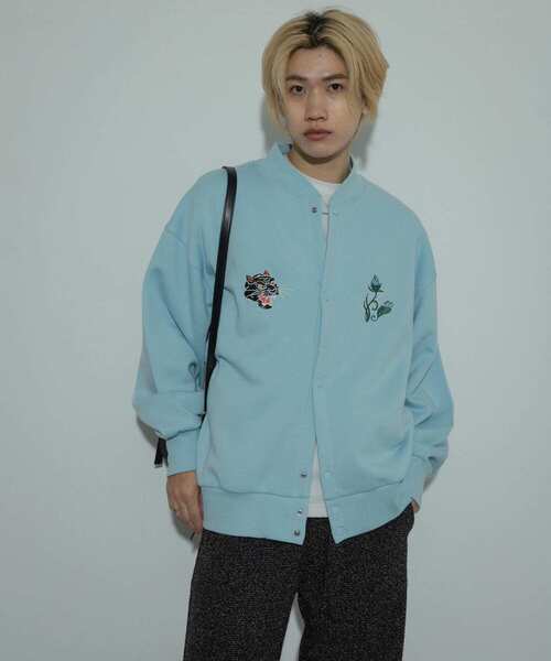 SENSE OF PLACE by URBAN RESEARCH（センスオブプレイスバイアーバンリサーチ）の「シシュウスウェットブルゾン（ブルゾン・メンズ・アイボリー/ブラック/ライトブルー・MEDIUM/LARGE）」の3枚目の写真