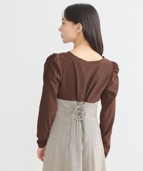 earth music&ecology(アースミュージックアンドエコロジー)の「リブカットソードッキングワンピース(ワンピース・レディース・ブラック/ブラウン・M/S)」の8枚目の写真