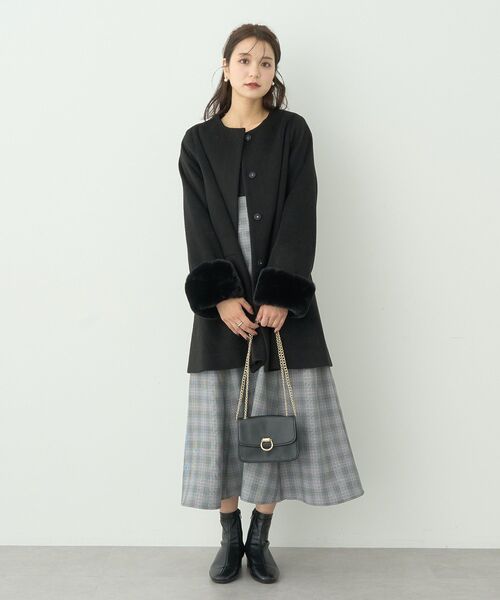 earth music&ecology(アースミュージックアンドエコロジー)の「リブカットソードッキングワンピース(ワンピース・レディース・ブラック/ブラウン・M/S)」の19枚目の写真