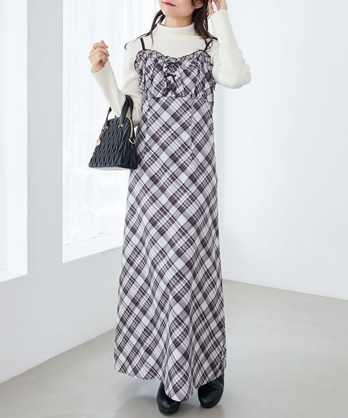 MAJESTIC LEGON(マジェスティックレゴン)の「プチリボンキャミワンピース(ワンピース・レディース・グレー系その他/ブラック系その他/ベージュ系その他2・MEDIUM)」の22枚目の写真