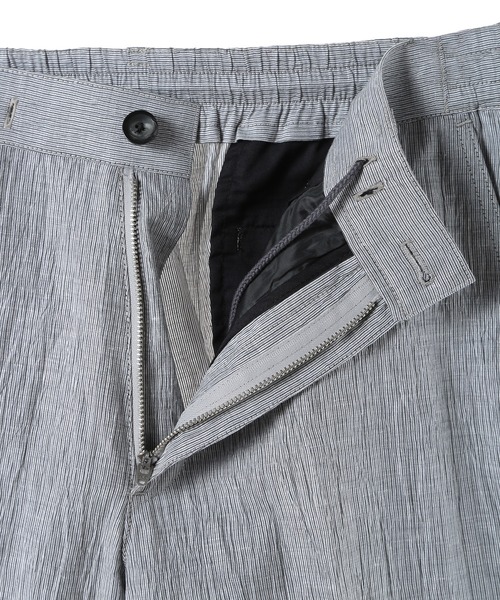 MEN'S BIGI（メンズビギ）の「コットンリネン楊柳サッカースラックスパンツ（スラックス・メンズ・ブラウン/ネイビー/グレー・03/02/01/04）」の13枚目の写真