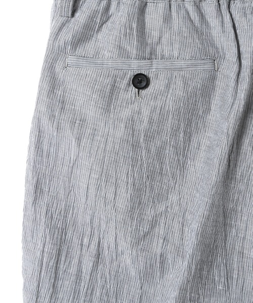 MEN'S BIGI（メンズビギ）の「コットンリネン楊柳サッカースラックスパンツ（スラックス・メンズ・ブラウン/ネイビー/グレー・03/02/01/04）」の17枚目の写真