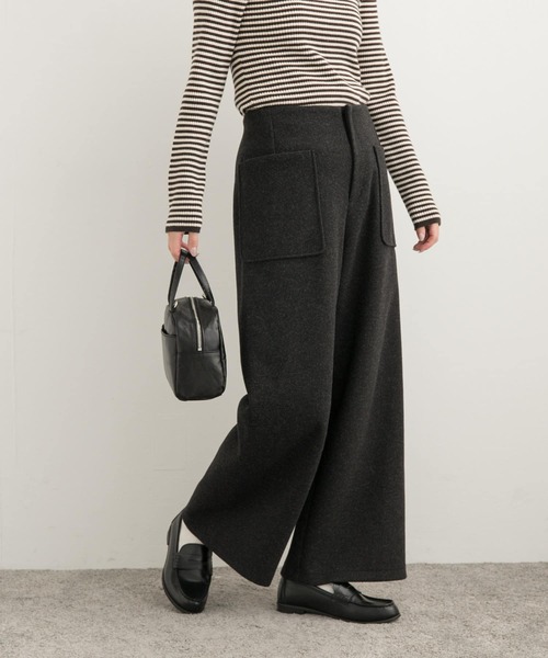 URBAN RESEARCH DOORS(アーバンリサーチドアーズ)の「カットメルトンワイドパンツ(その他パンツ・レディース・チャコールグレー/ホワイト系その他・MEDIUM)」の15枚目の写真