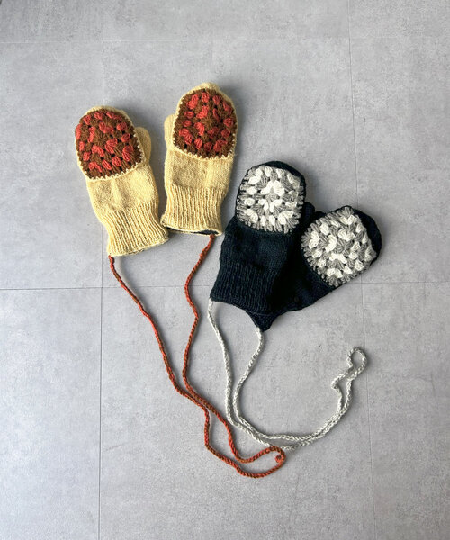 CPCM（シーピーシーエム）の「ヒモ付きクロシェ手袋（手袋・メンズ・ブラック/アイボリー・FREE）」の8枚目の写真