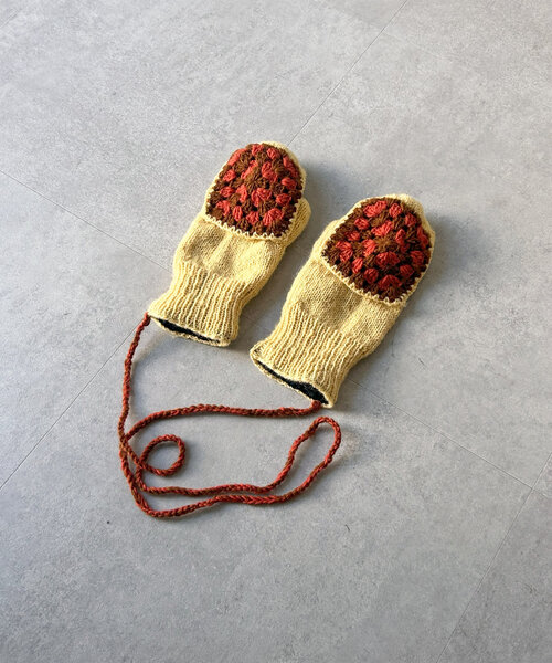 CPCM（シーピーシーエム）の「ヒモ付きクロシェ手袋（手袋・メンズ・ブラック/アイボリー・FREE）」の9枚目の写真