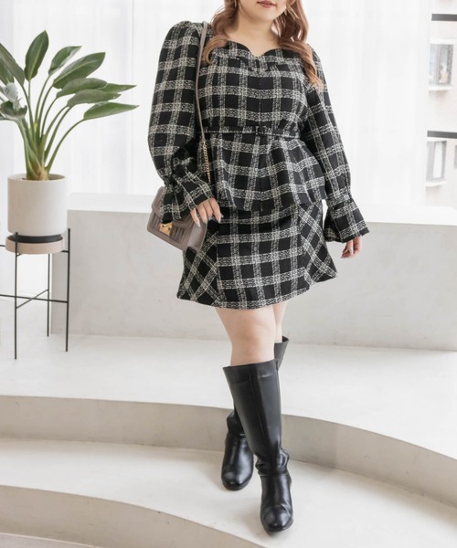 CLETTE(クレット)の「ツイードペプラムブラウス(シャツ/ブラウス・レディース・ブラック系/アイボリー/ブラック/アイボリー系・LL/3L/4L)」の8枚目の写真
